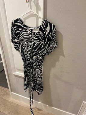 Corey Lynn Calter zebra print romper - medium